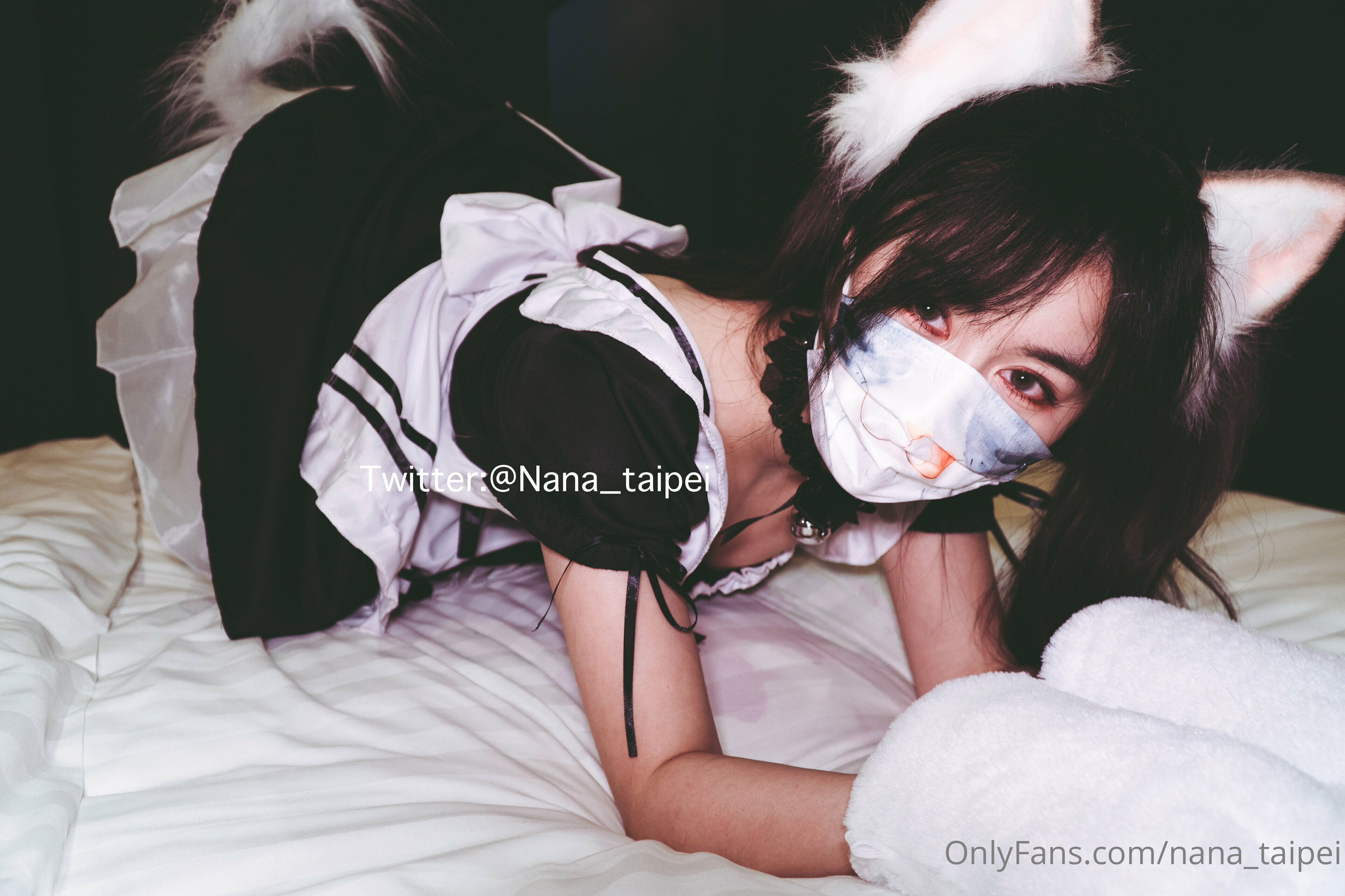《NANA_TAIPEI电竞酒店遇到女仆服务 轻松拿下爆操射到脸上》最新高清在线播放封面图